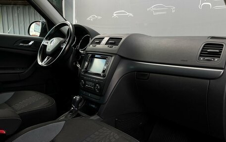 Skoda Yeti I рестайлинг, 2017 год, 1 214 700 рублей, 7 фотография