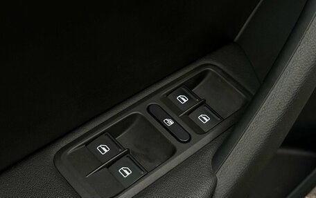 Skoda Yeti I рестайлинг, 2017 год, 1 214 700 рублей, 20 фотография