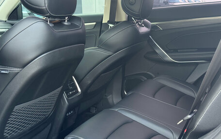 Geely Atlas, 2023 год, 2 200 000 рублей, 12 фотография