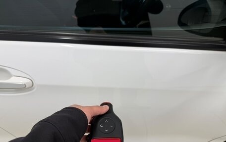 Toyota Vitz, 2019 год, 1 179 000 рублей, 28 фотография