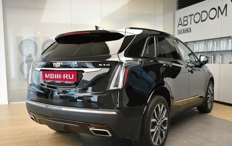 Cadillac XT5 I рестайлинг, 2021 год, 3 750 000 рублей, 14 фотография