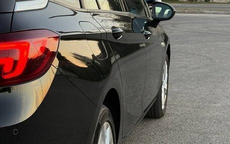 Opel Astra K, 2018 год, 1 600 000 рублей, 8 фотография