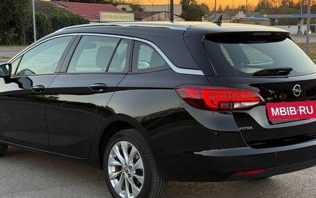 Opel Astra K, 2018 год, 1 600 000 рублей, 9 фотография