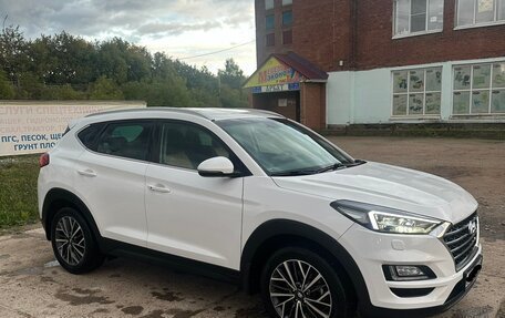 Hyundai Tucson III, 2019 год, 2 450 000 рублей, 2 фотография