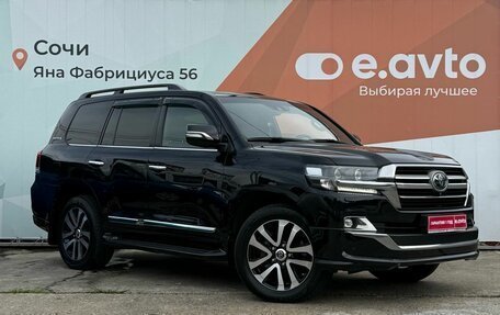 Toyota Land Cruiser 200, 2018 год, 5 700 000 рублей, 3 фотография
