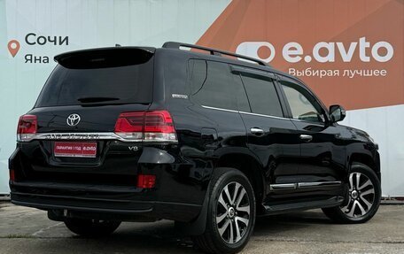 Toyota Land Cruiser 200, 2018 год, 5 700 000 рублей, 4 фотография