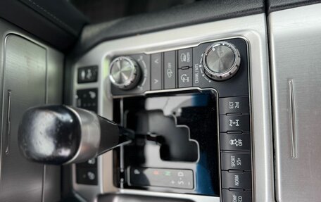 Toyota Land Cruiser 200, 2018 год, 5 700 000 рублей, 11 фотография