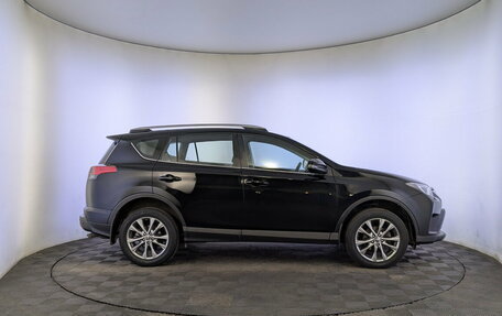 Toyota RAV4, 2018 год, 2 595 000 рублей, 4 фотография