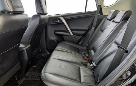 Toyota RAV4, 2018 год, 2 595 000 рублей, 12 фотография