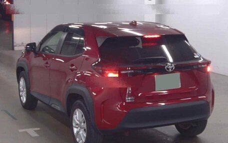 Toyota Yaris Cross, 2020 год, 1 900 000 рублей, 15 фотография