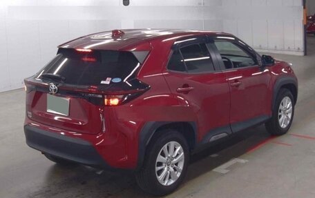 Toyota Yaris Cross, 2020 год, 1 900 000 рублей, 16 фотография