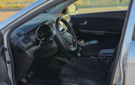 KIA Rio III рестайлинг, 2016 год, 6 фотография