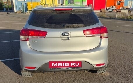 KIA Rio III рестайлинг, 2016 год, 4 фотография