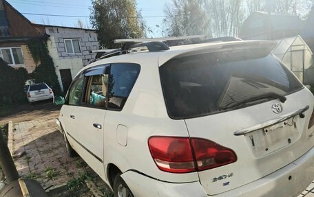 Toyota Ipsum II, 2001 год, 250 000 рублей, 1 фотография