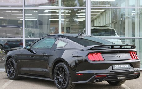 Ford Mustang VI рестайлинг, 2022 год, 4 500 000 рублей, 2 фотография