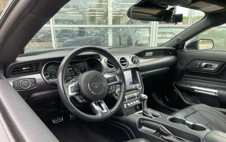 Ford Mustang VI рестайлинг, 2022 год, 4 500 000 рублей, 11 фотография
