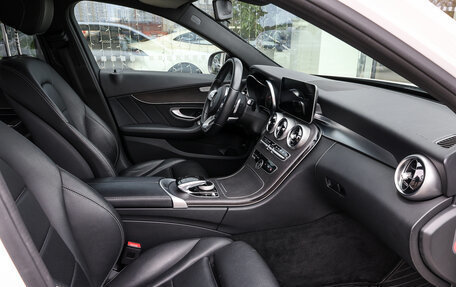 Mercedes-Benz C-Класс, 2018 год, 2 998 000 рублей, 13 фотография