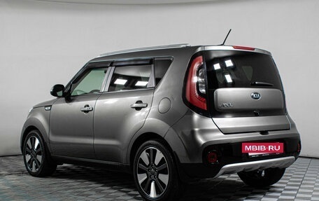 KIA Soul II рестайлинг, 2017 год, 1 600 000 рублей, 7 фотография