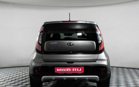 KIA Soul II рестайлинг, 2017 год, 1 600 000 рублей, 6 фотография