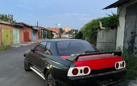 Nissan Skyline, 1989 год, 1 850 000 рублей, 2 фотография