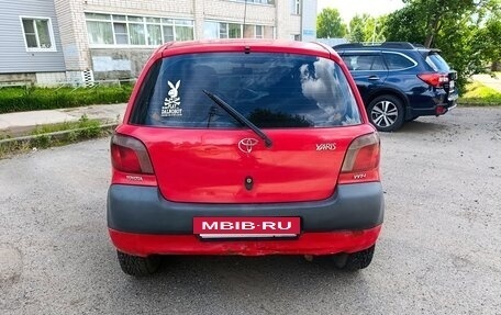 Toyota Yaris I рестайлинг, 2001 год, 175 000 рублей, 4 фотография