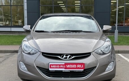 Hyundai Elantra V, 2012 год, 989 000 рублей, 2 фотография