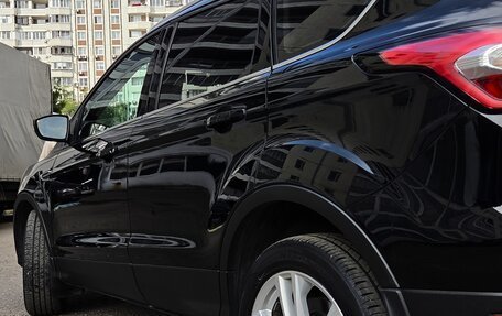 Ford Kuga III, 2018 год, 1 750 000 рублей, 12 фотография
