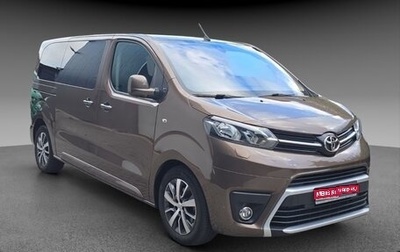 Toyota ProAce II, 2022 год, 4 400 000 рублей, 1 фотография