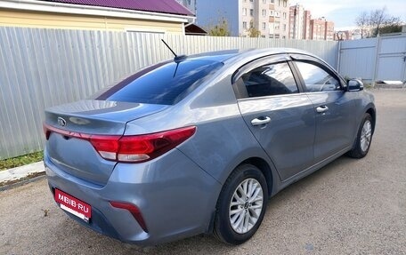 KIA Rio IV, 2018 год, 1 100 000 рублей, 3 фотография