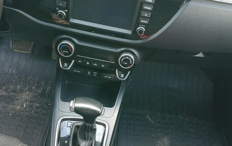 KIA Rio IV, 2018 год, 1 100 000 рублей, 9 фотография