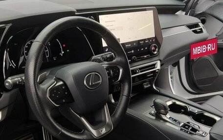 Lexus RX IV рестайлинг, 2022 год, 8 480 000 рублей, 27 фотография