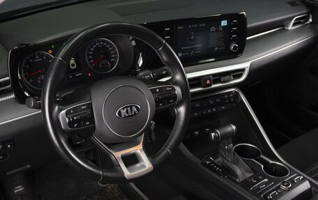KIA K5, 2021 год, 2 270 000 рублей, 9 фотография