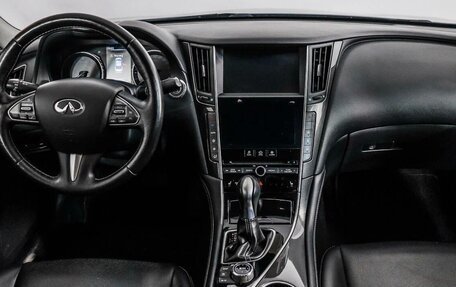 Infiniti Q50 I рестайлинг, 2015 год, 1 950 000 рублей, 3 фотография