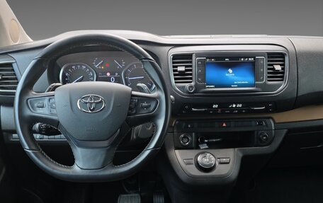 Toyota ProAce II, 2022 год, 4 400 000 рублей, 9 фотография