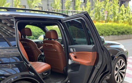 BMW X7, 2023 год, 17 фотография