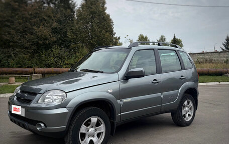 Chevrolet Niva I рестайлинг, 2012 год, 750 000 рублей, 2 фотография