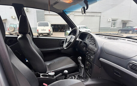 Chevrolet Niva I рестайлинг, 2012 год, 750 000 рублей, 5 фотография