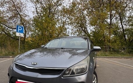 KIA Rio IV, 2017 год, 999 000 рублей, 4 фотография