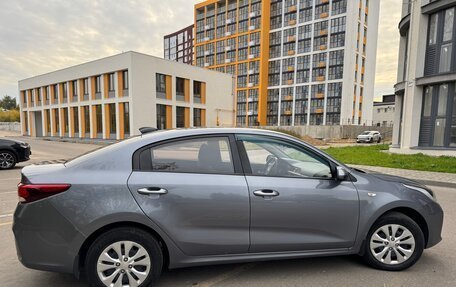 KIA Rio IV, 2017 год, 999 000 рублей, 9 фотография