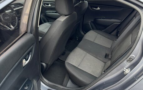 KIA Rio IV, 2017 год, 999 000 рублей, 19 фотография