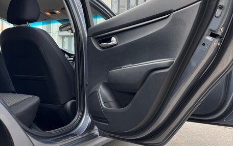 KIA Rio IV, 2017 год, 999 000 рублей, 24 фотография
