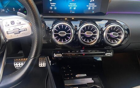 Mercedes-Benz CLA, 2019 год, 3 220 000 рублей, 6 фотография