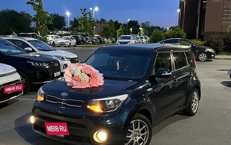 KIA Soul II рестайлинг, 2017 год, 1 450 000 рублей, 3 фотография