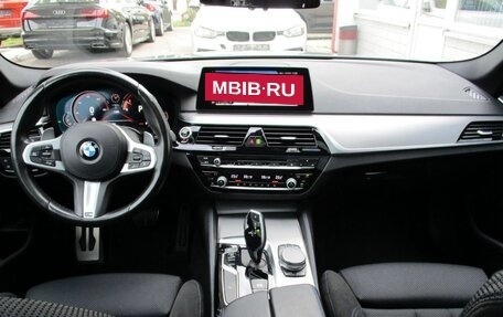 BMW 5 серия, 2019 год, 5 000 000 рублей, 7 фотография