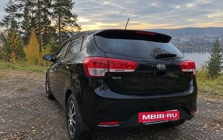 KIA Rio III рестайлинг, 2016 год, 990 000 рублей, 4 фотография