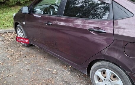 Hyundai Solaris II рестайлинг, 2012 год, 470 000 рублей, 2 фотография