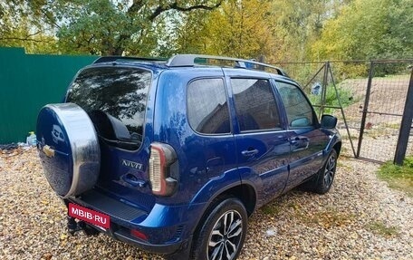 Chevrolet Niva I рестайлинг, 2018 год, 850 000 рублей, 3 фотография