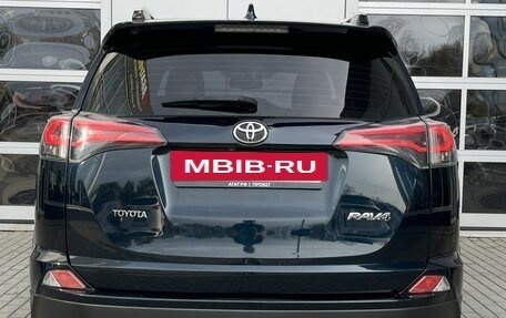 Toyota RAV4, 2018 год, 2 190 000 рублей, 6 фотография