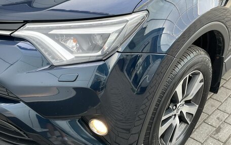 Toyota RAV4, 2018 год, 2 190 000 рублей, 22 фотография
