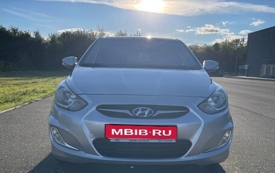 Hyundai Solaris II рестайлинг, 2011 год, 935 000 рублей, 1 фотография